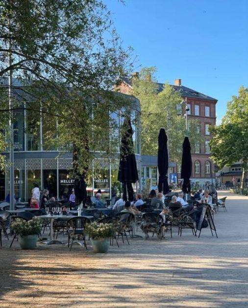 Ferienwohnung Moderne Lejlighed I Hjertet Af Odense C Exterior foto